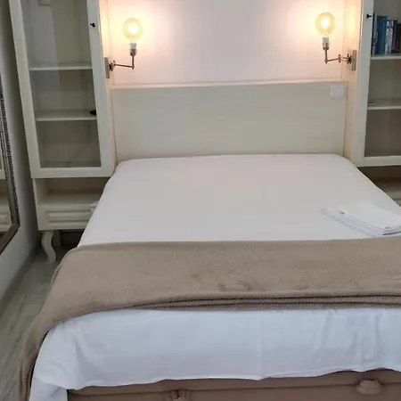 Apartament E Mar 4 *